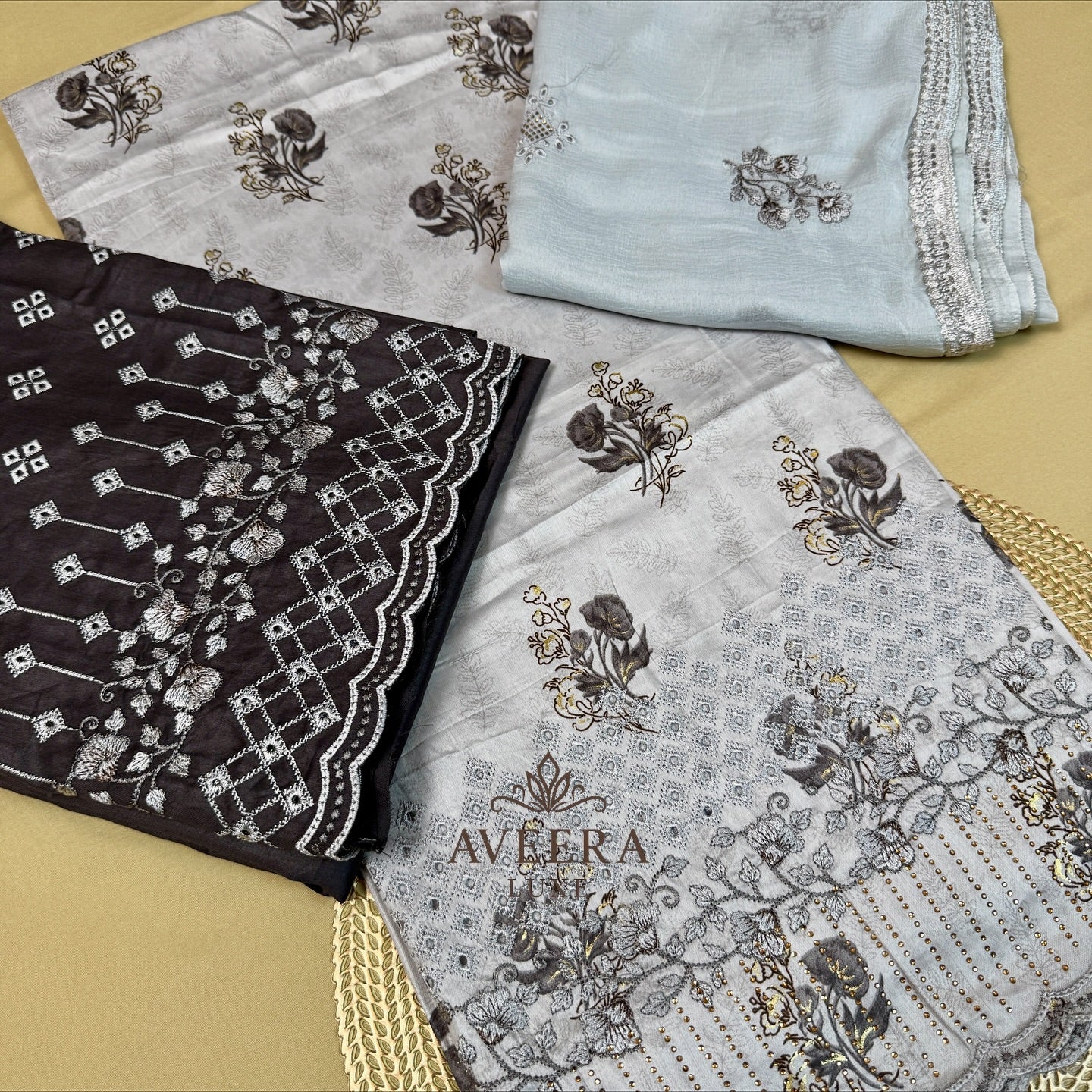 Printed Rayon Cotton Border Cutwork & Embroidery Unstitched 3-Piece Suit