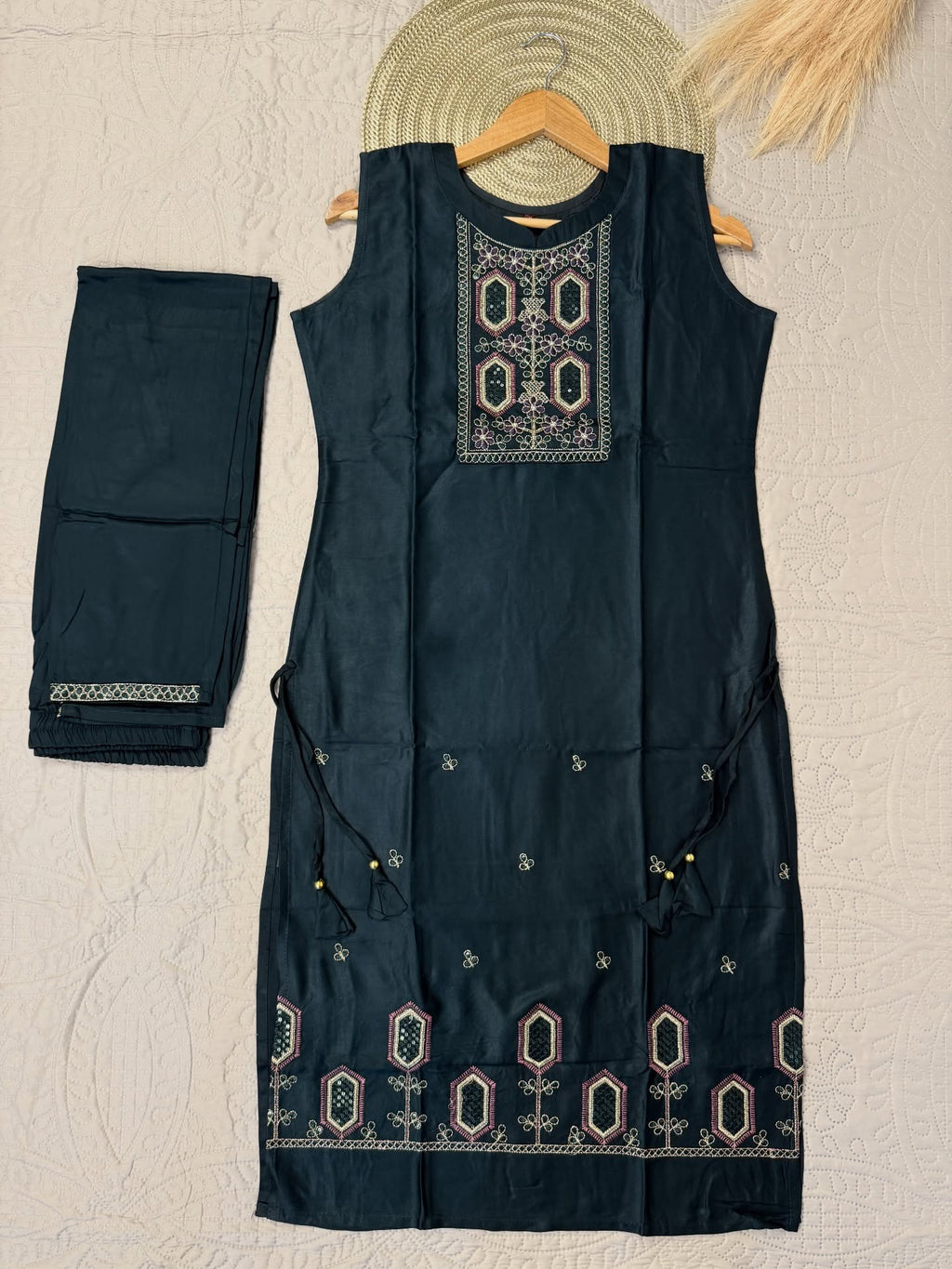 Handwork Gazi Silk 2-Piece Shalwar Suit
