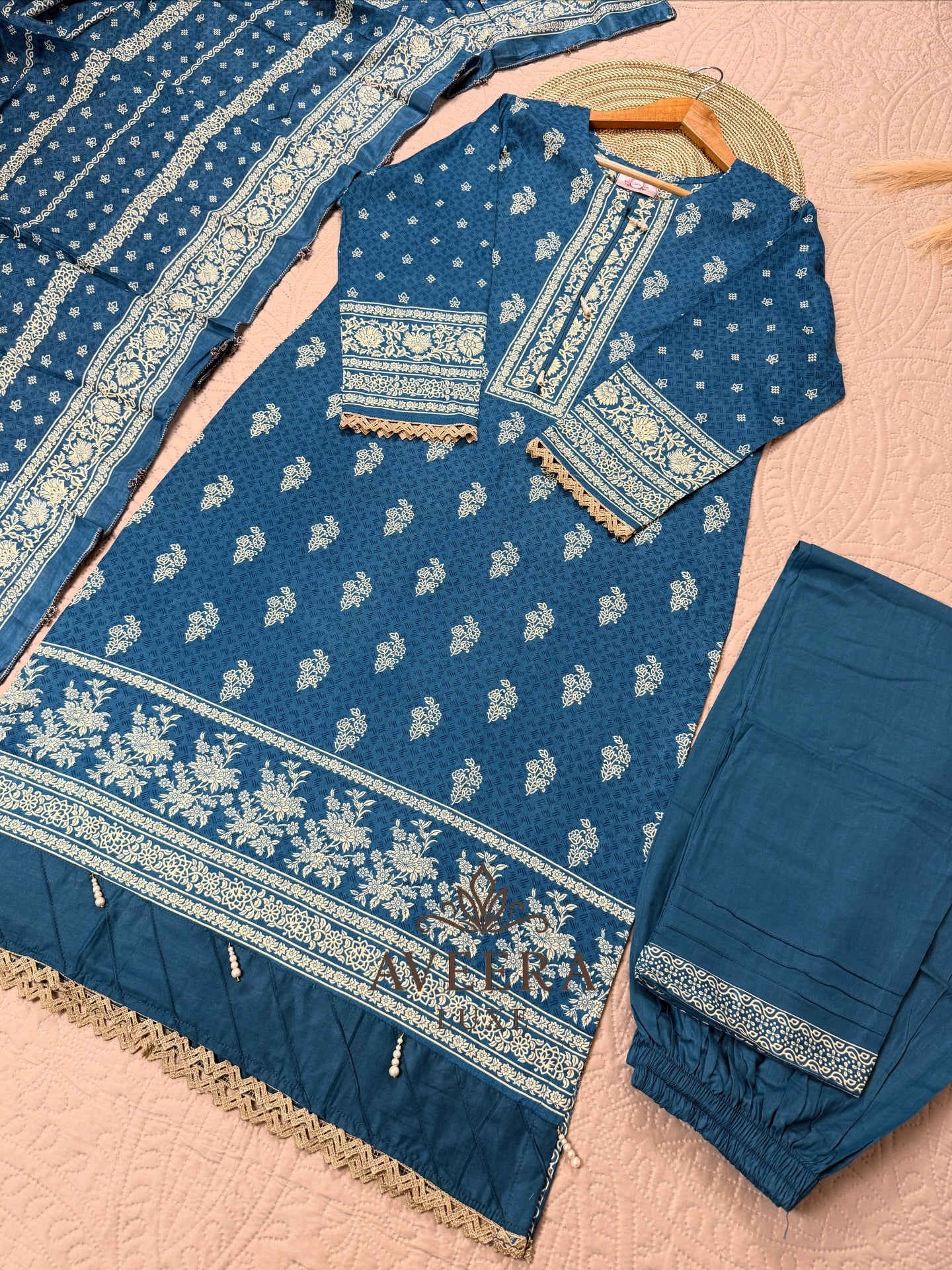 Pakistani Printed Premium Lawn 3-Piece Suit – Blue