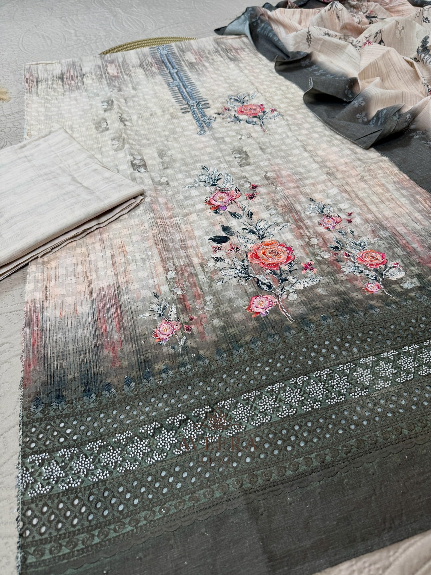 Printed Dupatta Cotton 3-Piece Shalwar Suit