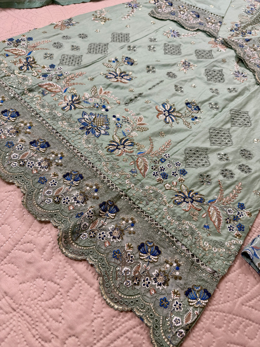 BINSAEED Luxury Cotton Embroidered 3-Piece Ready-to-Wear Suit