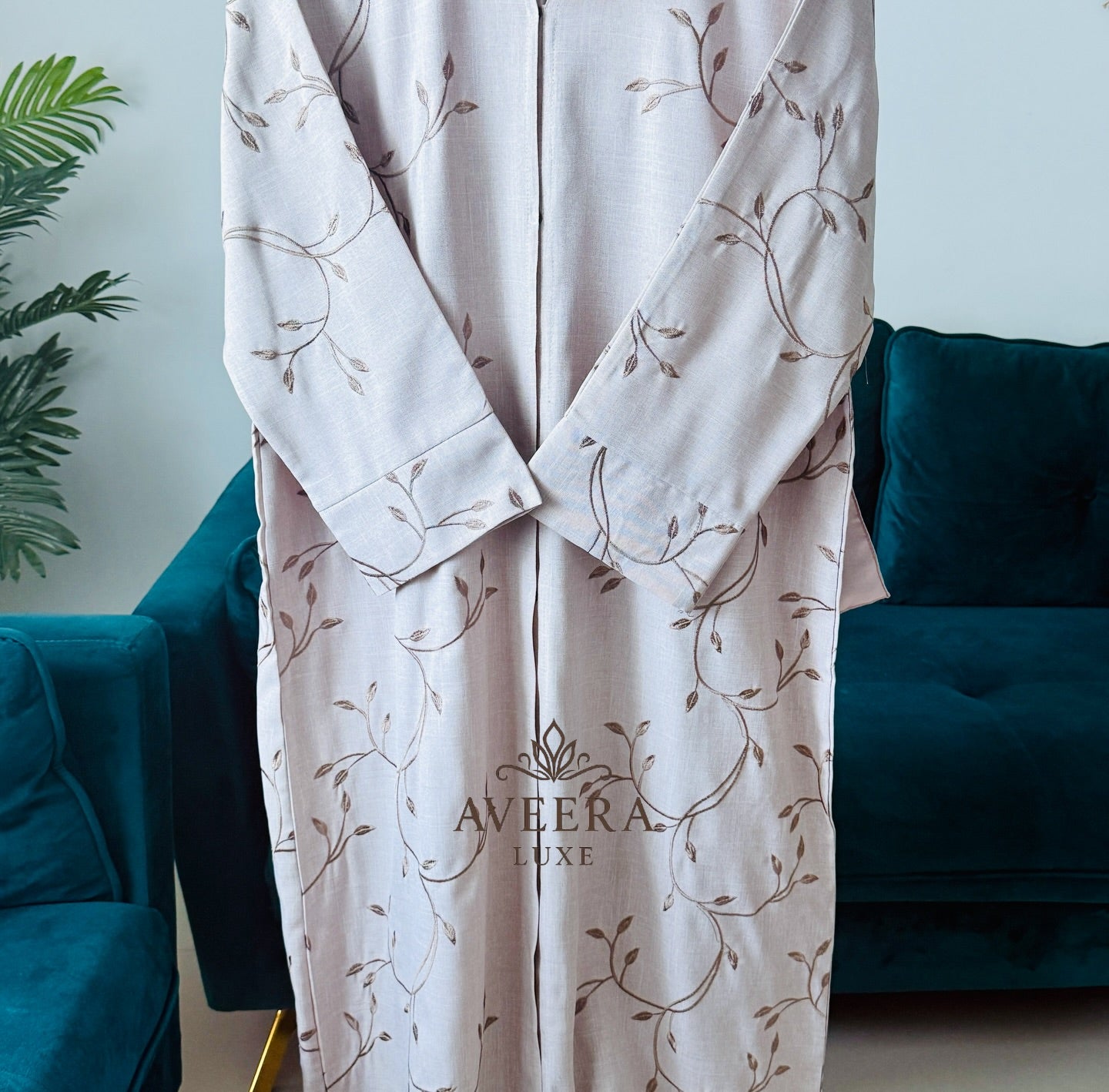 Vine Embroidery Linen-Finish Crepe Abaya