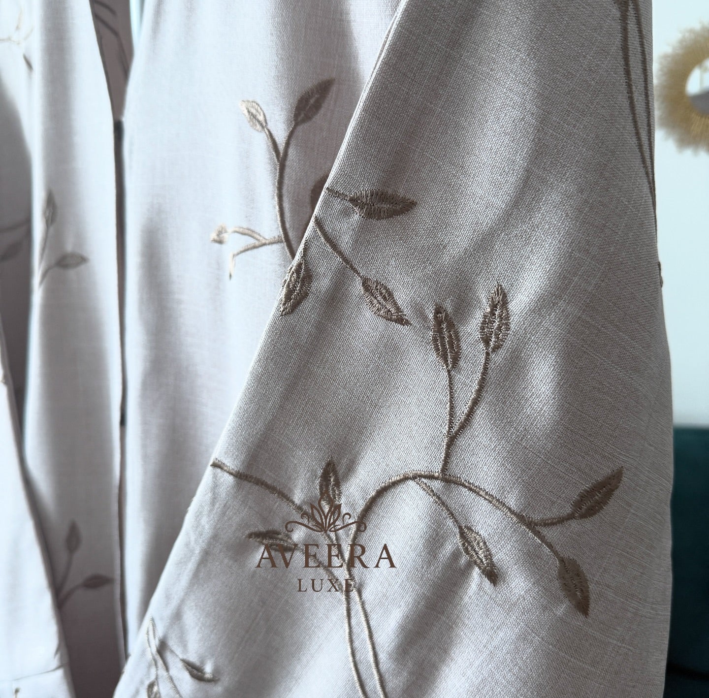 Vine Embroidery Linen-Finish Crepe Abaya