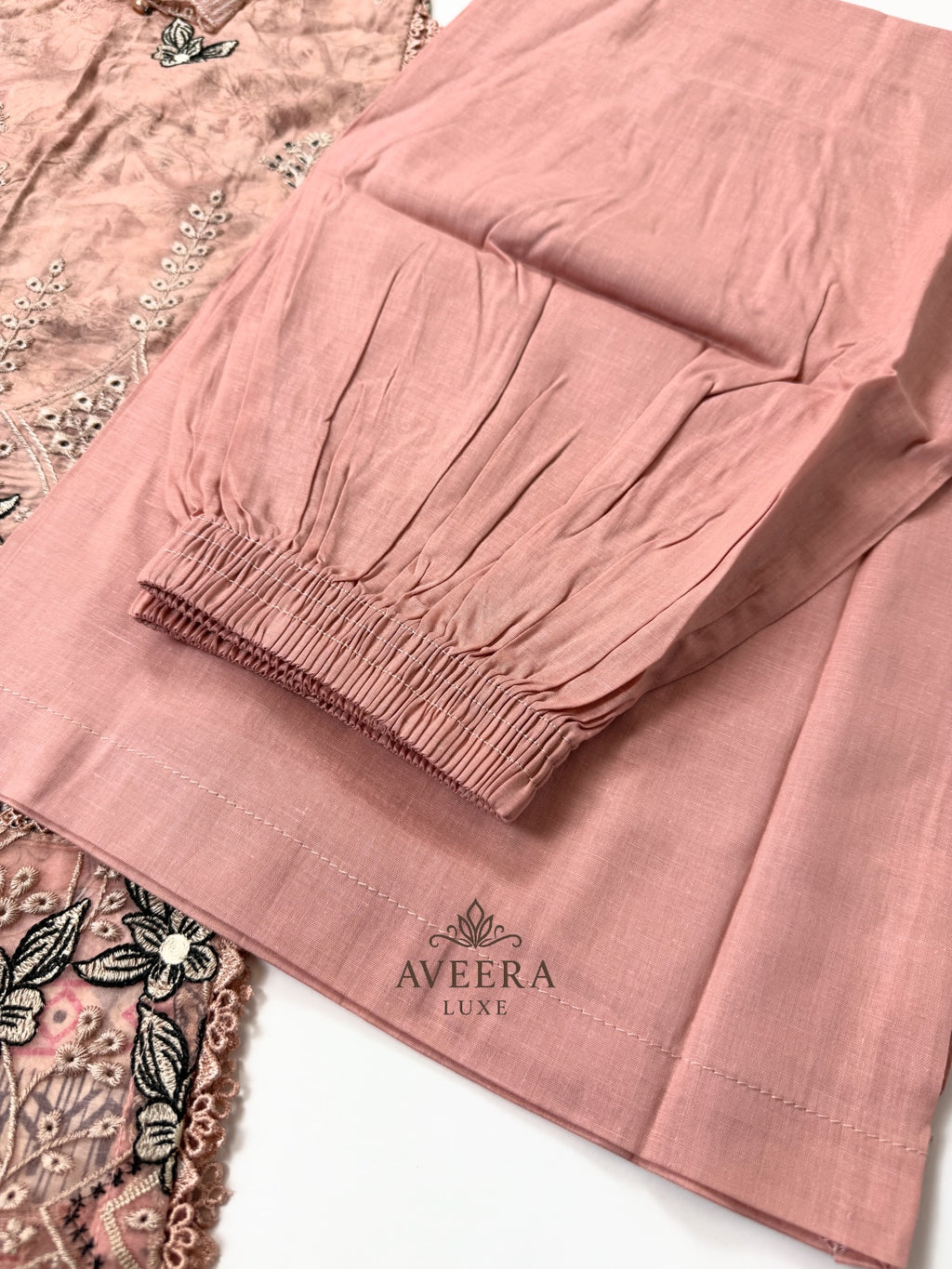 Pakistani Muneera Cotton Shalwar Suit in Dusty Rose with Embroidery & Organza Dupatta (S/M/L)