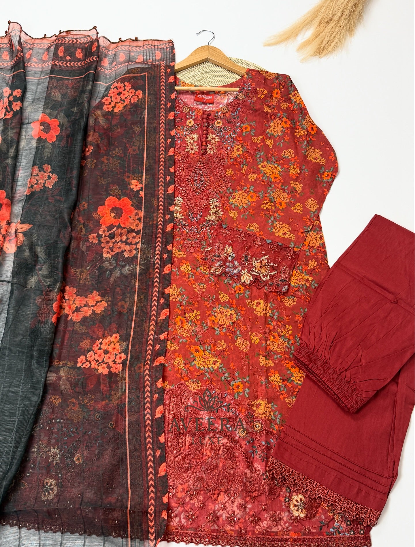 Pakistani Munira 3-Piece Cotton Shalwar Suit with Floral Print & Embroidery (M/L)