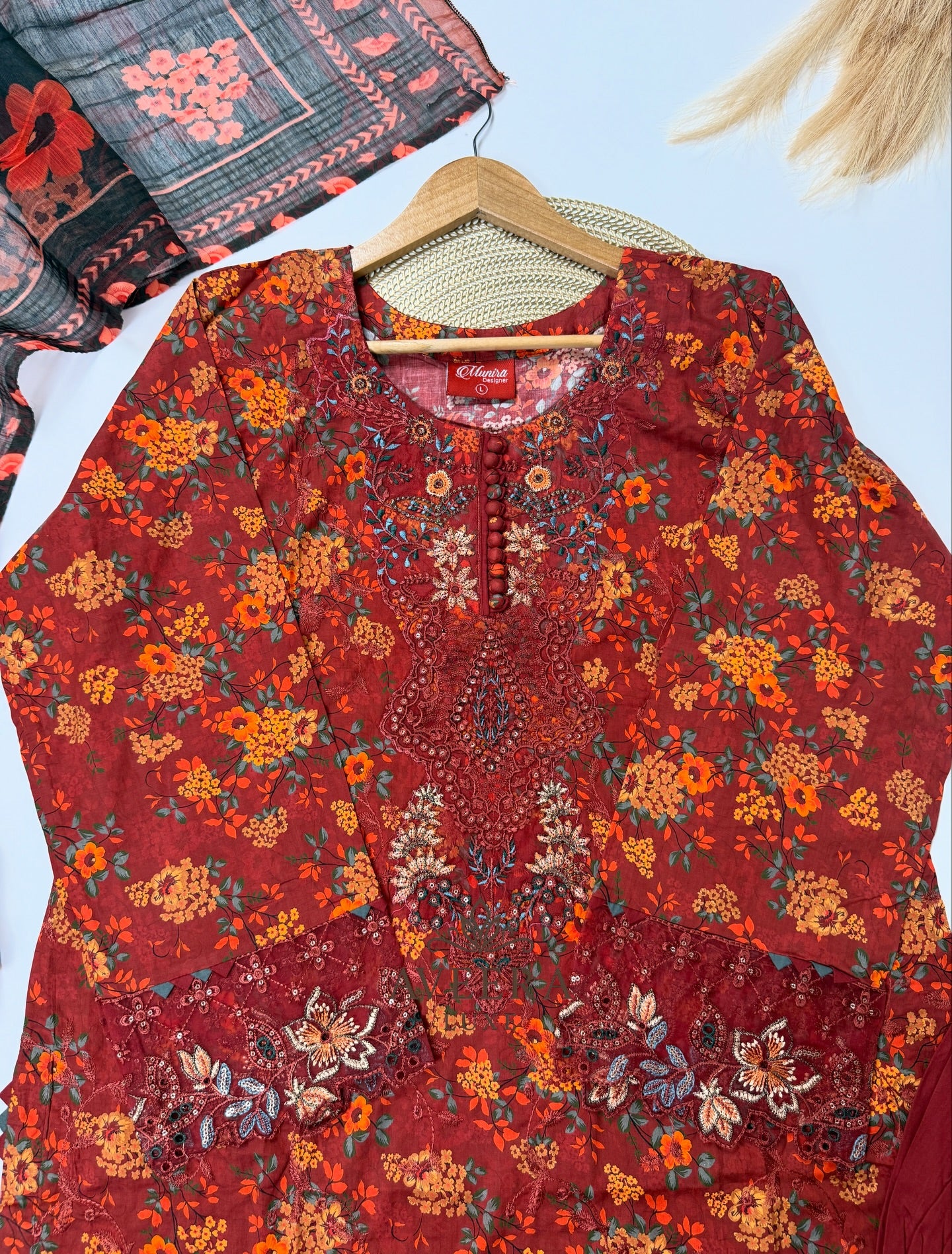 Pakistani Munira 3-Piece Cotton Shalwar Suit with Floral Print & Embroidery (M/L)