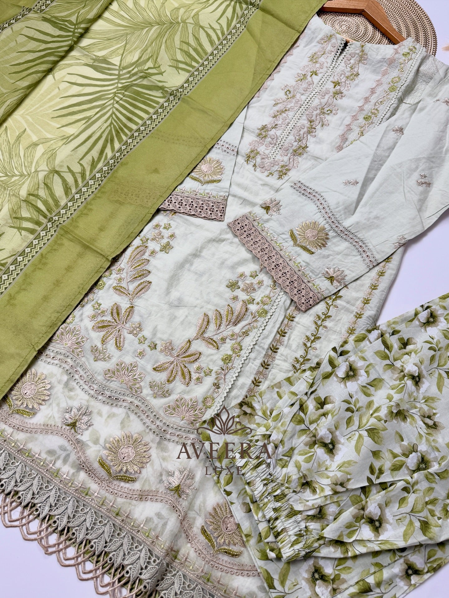 Bin Saeed Luxury Embroidered Cotton 3-Piece Shalwar Suit (M/L)